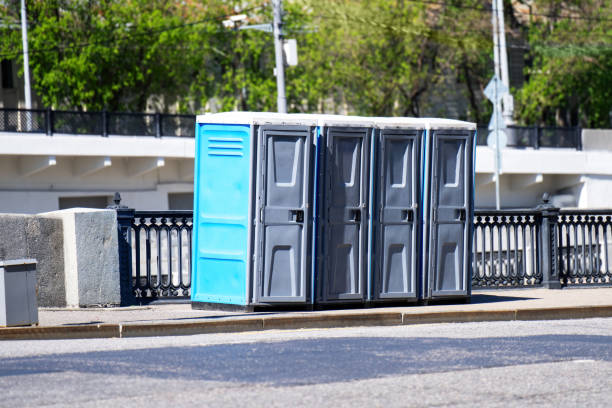 Best Local porta potty services  in Englewood, NJ